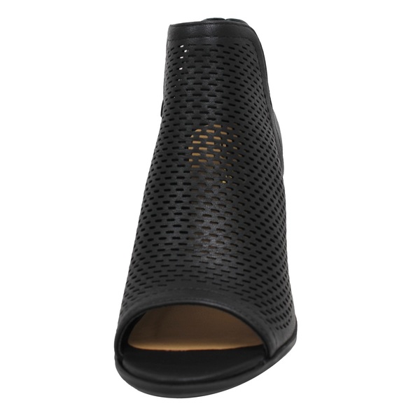 RESTOCKED!!! Black peep toe perforated stack block - Picture 4 of 4
